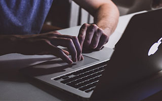 开云-德比战莫雷诺成悲情战士 敬业老队长今夜孤单