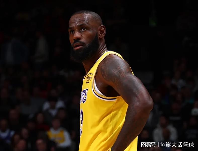 开云-大爆冷！东契奇39+4难救主，三球30+11平纪录，老詹29+9提前离场